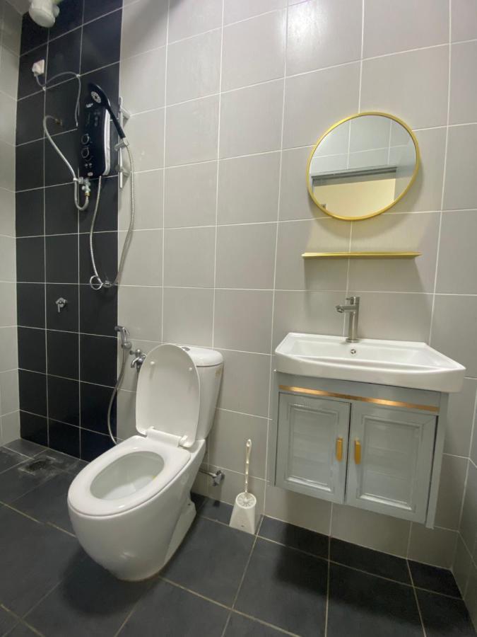 Orked Vanda, 3 Bedroom Apartment, Seaview Netflixwifiyoutube Kuala Terengganu Dış mekan fotoğraf